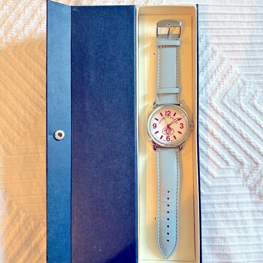 Dooney & Bourke Wristwatch